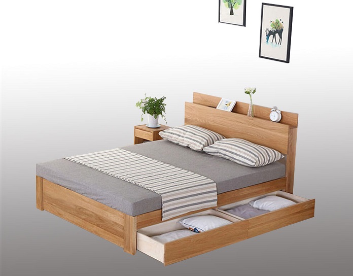 Giường Gỗ 2mx2m – Mẫu 2M-34: có chỗ để đồ nhỏ đầu giường và ngăn kéo đựng đồ lớn tiện dụng.
