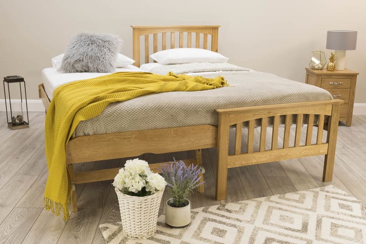 giường gỗ sồi Mỹ