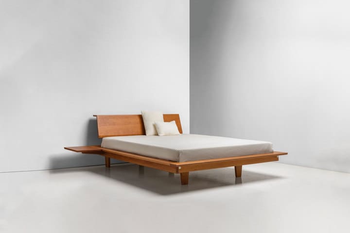giường gỗ tự nhiên cao cấp đơn giản