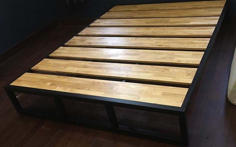 Giường bệt sắt
