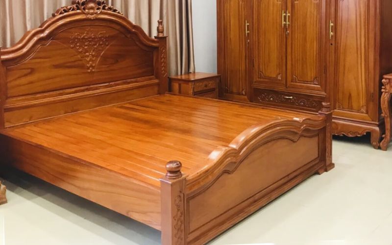 giường gỗ sồi nguyên khối